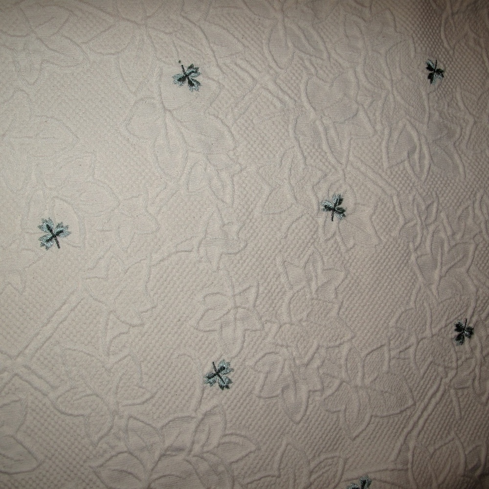 WAVERLY MATELASSE COVERLET 100% Cotton IVY Pattern Twin Size 90x62